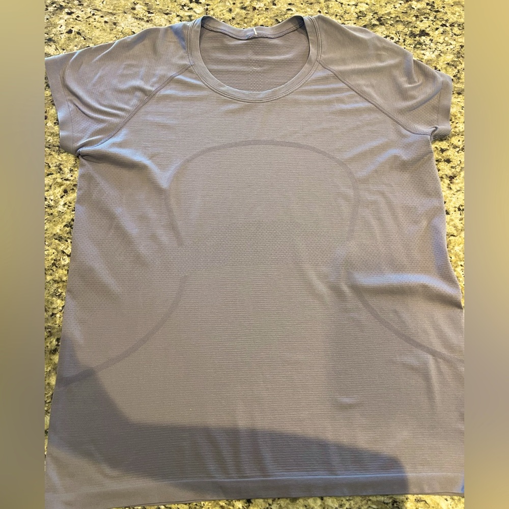 Lululemon Shirt Sz 18
